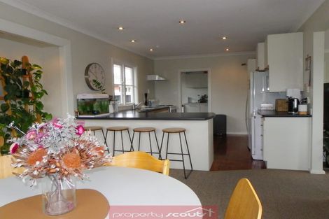 Photo of property in 17 Manor Place, Bryndwr, Christchurch, 8053