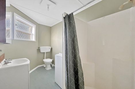 Photo of property in 393 College Street, Hokowhitu, Palmerston North, 4410