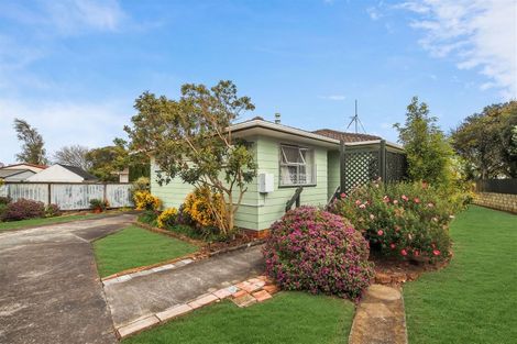 Photo of property in 22 Heybridge Street, Manurewa, Auckland, 2102