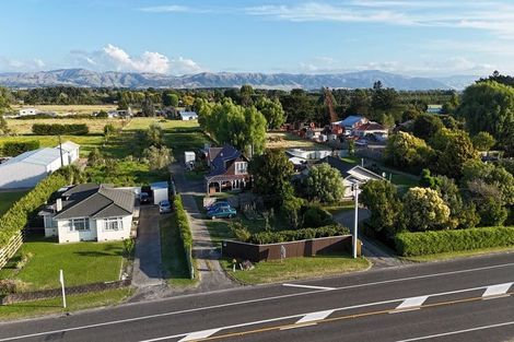 Photo of property in 32 Pioneer Highway, Awapuni, Palmerston North, 4412