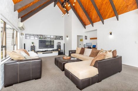 Photo of property in 11 Stirling Place, Dinsdale, Hamilton, 3204