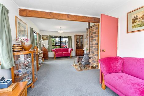 Photo of property in 113 Te Haumi Drive, Paihia, 0200