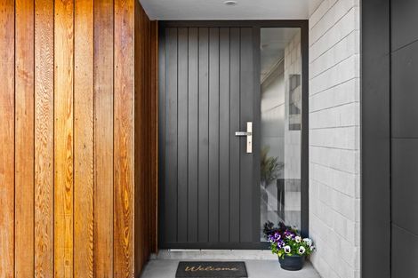 Photo of property in 8 Hodge Park Lane, Inglewood, 4330