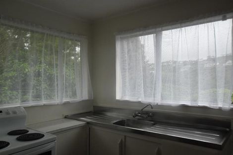 Photo of property in 4b Cedar Street, Maungaraki, Lower Hutt, 5010