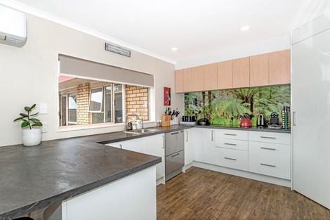 Photo of property in 6 Island Road, Whataupoko, Gisborne, 4010