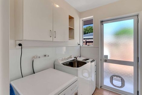 Photo of property in 13b Thornhill Place, Sockburn, Christchurch, 8042