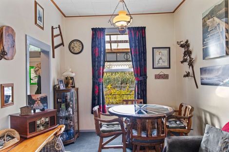 Photo of property in 127 Berwick Street, Riversdale, 9776