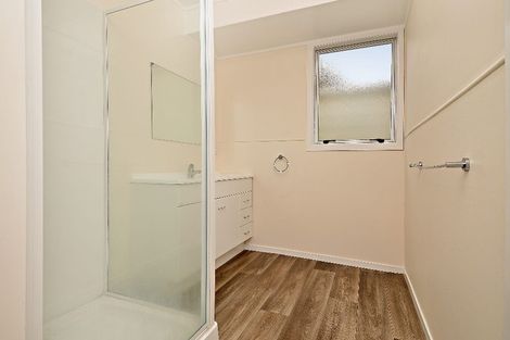 Photo of property in 21 Chrisarda Place, Red Hill, Papakura, 2110