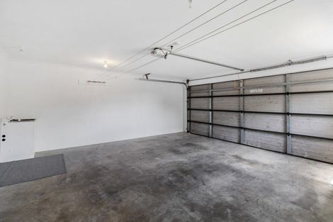 Photo of property in 43 Tiri Tiri Road, Birkdale, Auckland, 0626