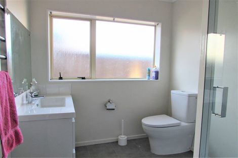 Photo of property in Miramar Villas, 5/3 Byron Street, Miramar, Wellington, 6022