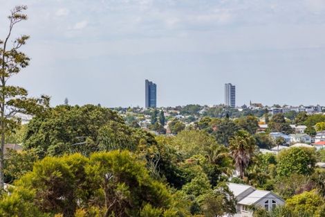 Photo of property in 5 Edwards Road, Grey Lynn, Auckland, 1021