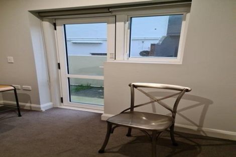 Photo of property in Fountain Court, 16/48 Oriental Parade, Oriental Bay, Wellington, 6011