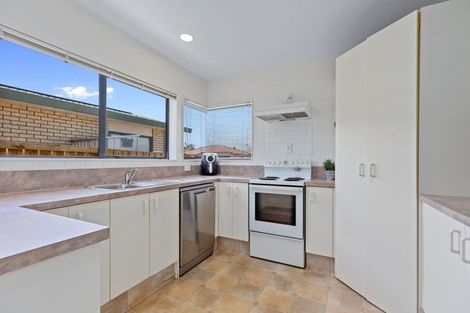 Photo of property in 65 Romana Crescent, Papamoa Beach, Papamoa, 3118