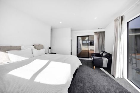 Photo of property in 66d Flint Road, Stratford, 4332