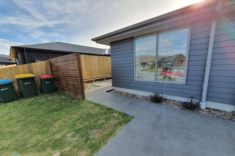 Photo of property in 23 George Drive, Lower Shotover, Queenstown, 9304