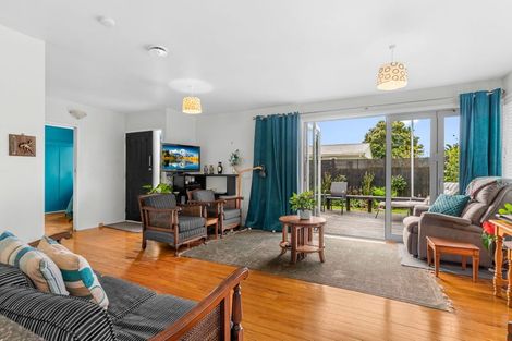 Photo of property in 170 One Tree Point Road, One Tree Point, 0118