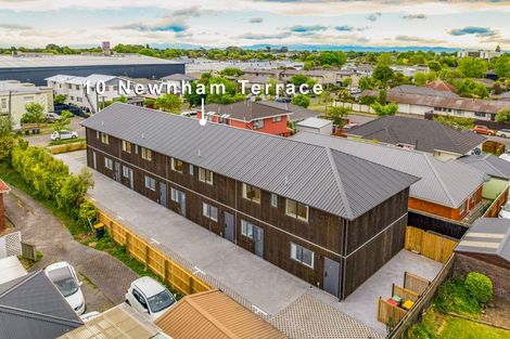 Photo of property in 10 Newnham Terrace, Upper Riccarton, Christchurch, 8041