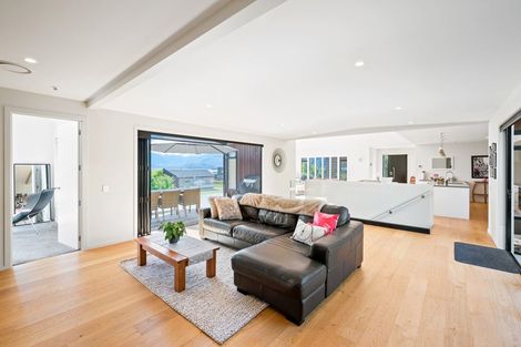 Photo of property in 11 Clutha Place, Wanaka, 9305