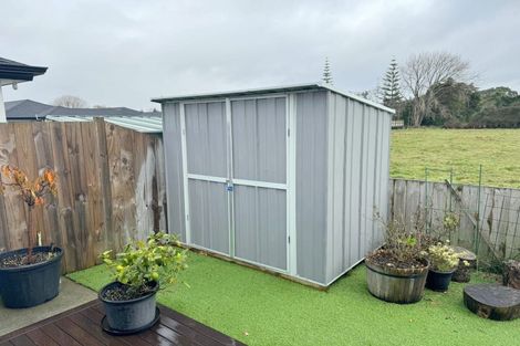 Photo of property in 11 Silver Beech Street, Takanini, 2110