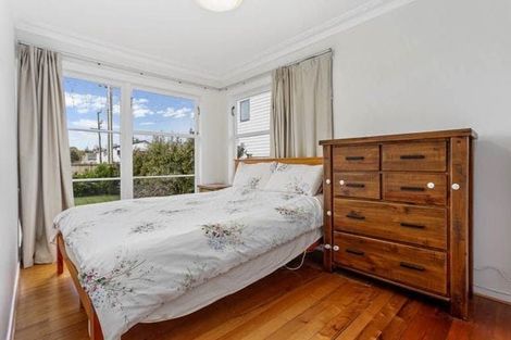 Photo of property in 141 Portage Road, New Lynn, Auckland, 0600