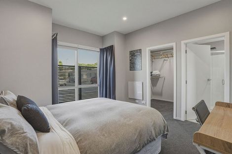 Photo of property in 43 Bradshaw Street, South Dunedin, Dunedin, 9012