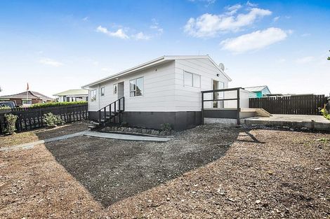 Photo of property in 1/10 Kennington Drive, Clendon Park, Auckland, 2103