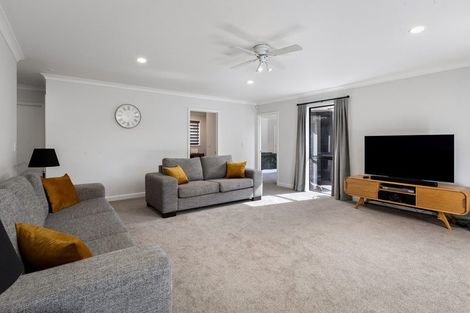 Photo of property in 16 Crawford Drive, Thames, 3500