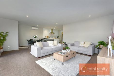 Photo of property in 11 Hamill Road, Halswell, Christchurch, 8025