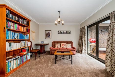 Photo of property in 23 Tawa Street, Waikanae, 5036