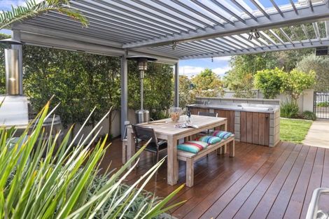 Photo of property in 170a Ridge Road, Howick, Auckland, 2014