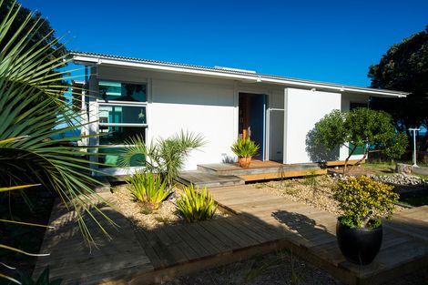 Photo of property in 18 Pare Street, Wainui, Gisborne, 4010