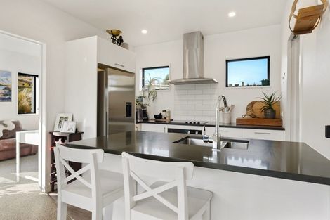 Photo of property in 2 Barclay Place, Wanaka, 9305