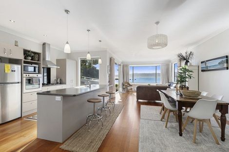 Photo of property in 493 Karaka Bay Road, Karaka Bays, Wellington, 6022