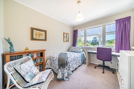 Photo of property in 58 Jocelyn Crescent, Pinehaven, Upper Hutt, 5019