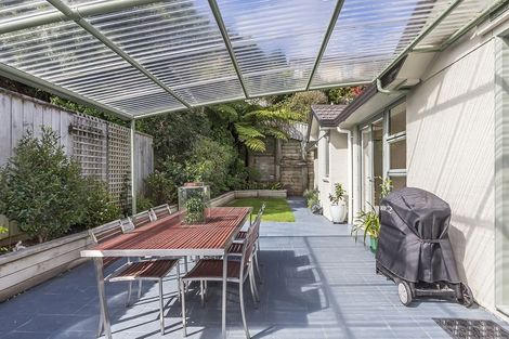 Photo of property in 171 Woodman Drive, Tawa, Wellington, 5028