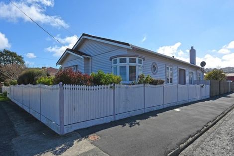 Photo of property in 27 Central Terrace, Alicetown, Lower Hutt, 5010