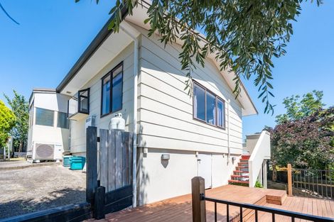 Photo of property in 32 Lansdowne Crescent, Glenview, Hamilton, 3206