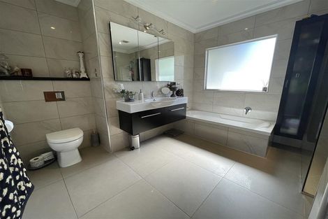 Photo of property in 254 Gorge Road, Maungaturoto, 0588