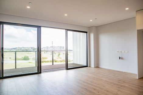 Photo of property in 304/3 Kaipiho Lane, Albany, Auckland, 0632