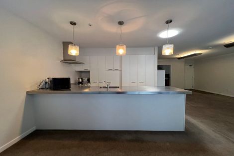 Photo of property in Regent Courts, 3/75 Gloucester Street, Christchurch Central, Christchurch, 8013