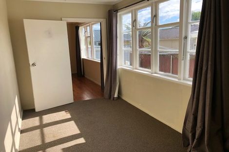 Photo of property in 577 Queen Street East, Levin, 5510