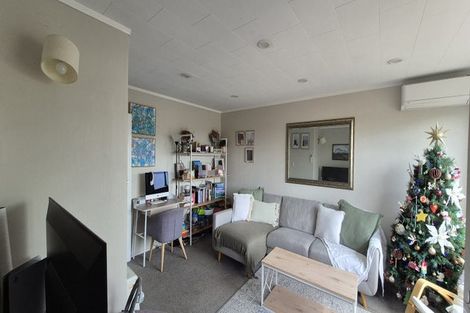 Photo of property in 13a Transom Close, Whitby, Porirua, 5024