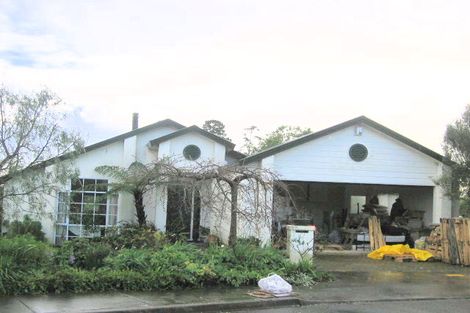 Photo of property in 14 Robina Court, Burswood, Auckland, 2013