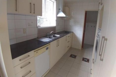 Photo of property in 2/26a Sunnynook Road, Sunnynook, Auckland, 0620