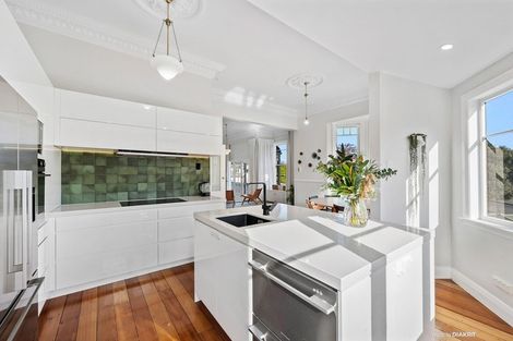 Photo of property in 110 Waipapa Road, Hataitai, Wellington, 6021