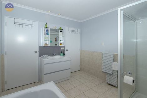 Photo of property in 20 Chelsea Drive, Taradale, Napier, 4112