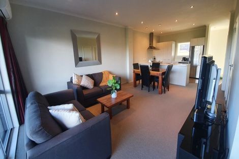 Photo of property in The Strand, 4/16 Ronald Street, Strandon, New Plymouth, 4312