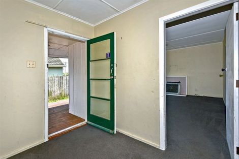 Photo of property in 7 Carisbrooke Street, Aranui, Christchurch, 8061