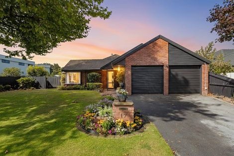 Photo of property in 17 Windsor Court, Rangiora, 7400