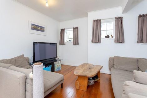 Photo of property in 32 Home Street, Grey Lynn, Auckland, 1021